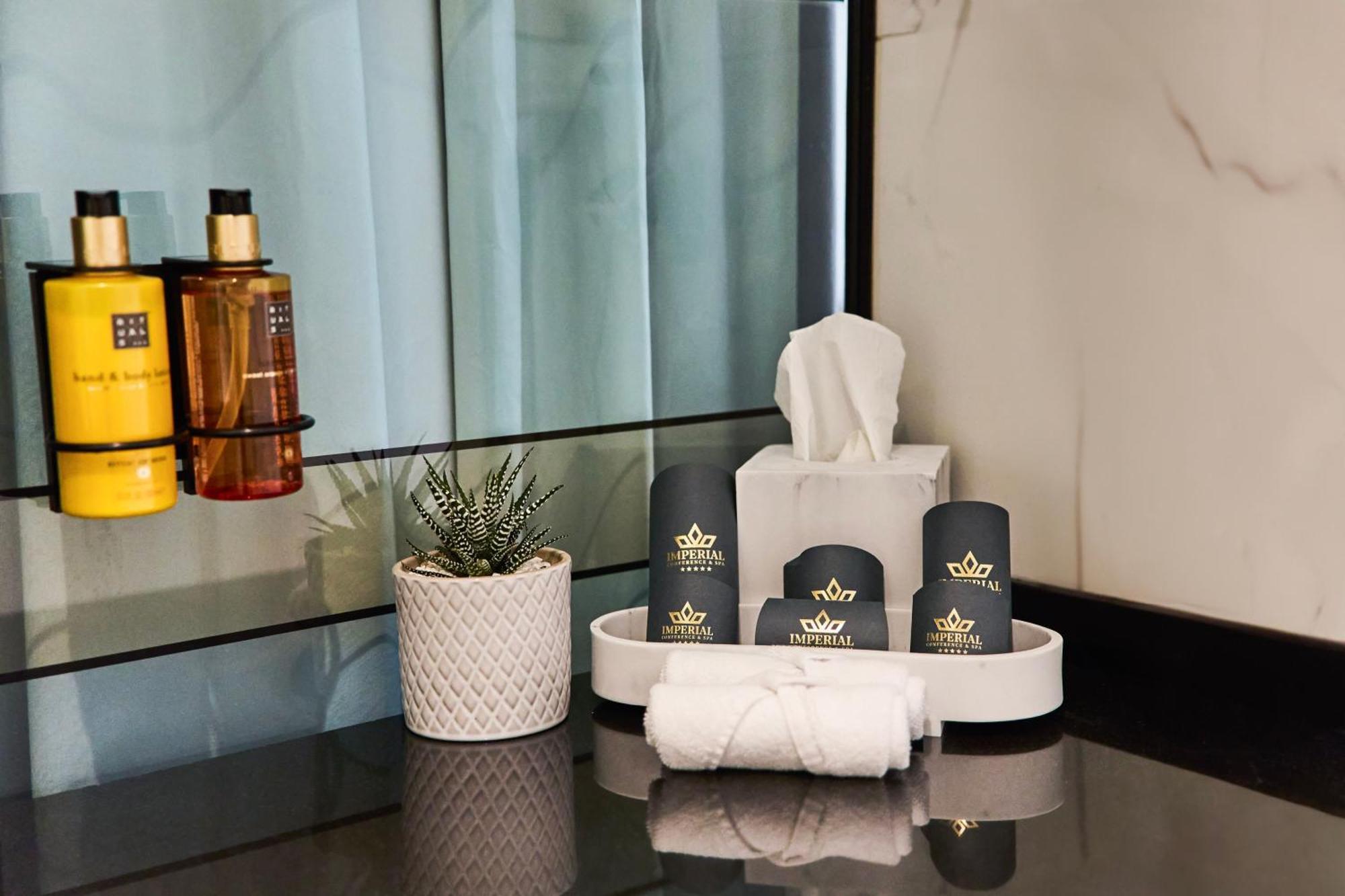 Hotel Imperial Conference & Spa Budva Ngoại thất bức ảnh